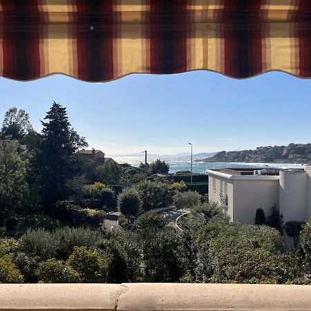 Appartement Face A La Plage Сен-Рафаель Екстер'єр фото