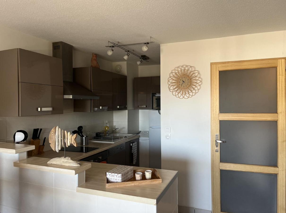 Appartement Face A La Plage Сен-Рафаель Екстер'єр фото
